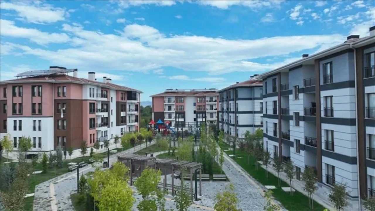 Yüzyılın Konut Projesiyle 500 Bin Kişiye Ev Sahipliği 4 Yuzyilin Konut Projesiyle 500 Bin Kisiye Ev Sahipligi 5