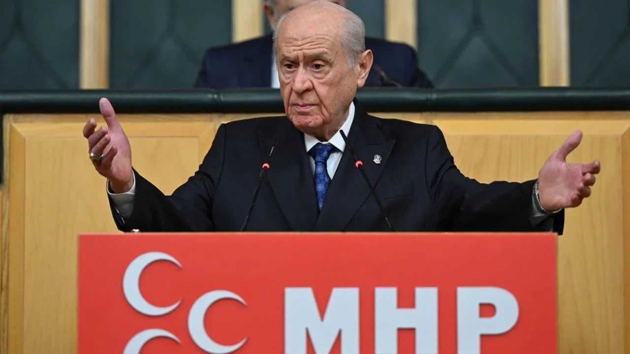 Bahçeli’den Venezuela ve Terörsüz Türkiye Mesajı 2 Bahceliden Venezuela ve Terorsuz Turkiye Mesaji 3