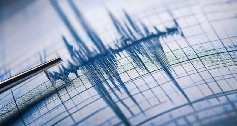 Balıkesir Sındırgı: Akşam Saatlerinde Korkutan Deprem