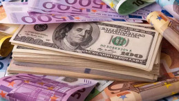 Dolar ve Sterlin Yükselişte, Euro Hafif Geriledi