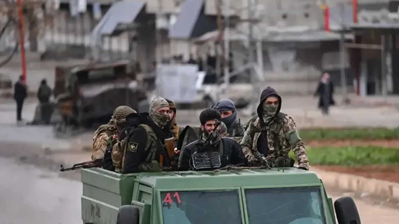 Fırat’ın Doğusunda Kritik Dönemeç: YPG Geri Çekiliyor 2 Firatin Dogusunda Kritik Donemec YPG Geri Cekiliyor 3