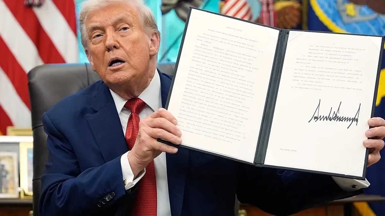 Gerilim Tırmanıyor: Trump Petrol Tedarikçilerini Hedef Aldı 3 Gerilim Tirmaniyor Trump Petrol Tedarikcilerini Hedef Aldi 3