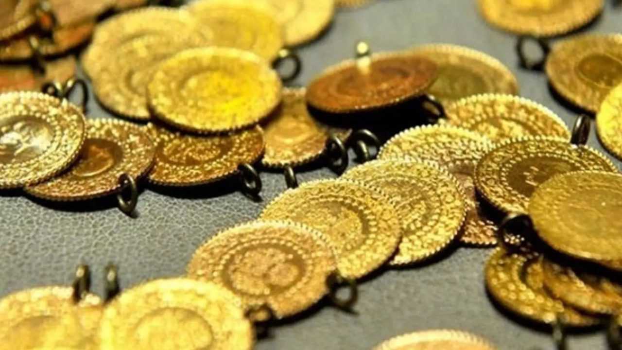 Gram Altın 8.000 TL’ye Dayandı: Yıl Sonu Hedefi 10 Bin TL 2 Gram Altin 8.000 TLye Dayandi Yil Sonu Hedefi 10 Bin TL 3