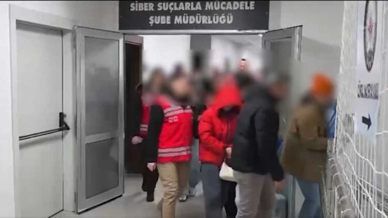 Oto Yedek Parca Dolandiricilarina 250 Milyon TLlik Darbe 2
