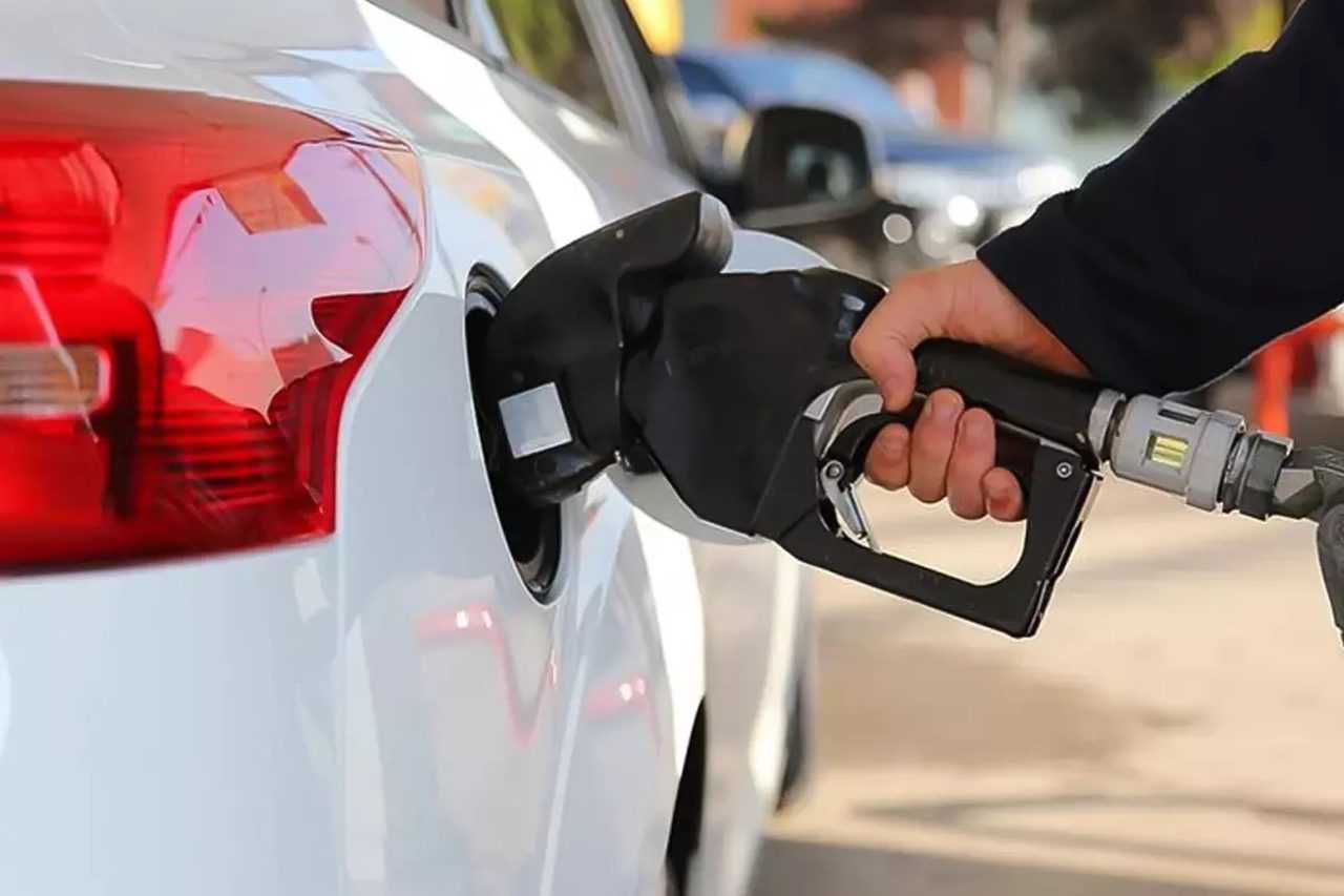 Pompalara Yansıyan Artış: Benzin ve Motorinde Zam Kapıda 1 Pompalara Yansiyan Artis Benzin ve Motorinde Zam Kapida 2