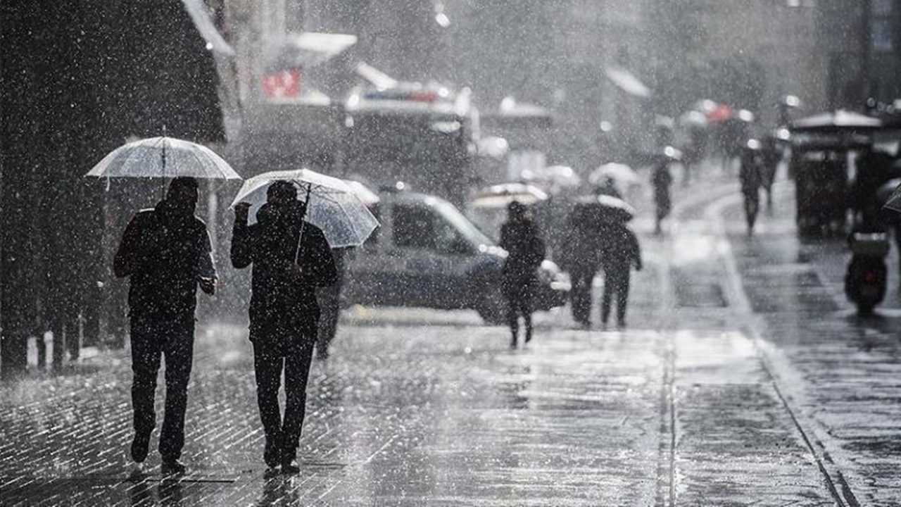 Sarı Kod Alarmı: Fırtına ve Sağanak Geliyor 7 Sari Kod Alarmi Firtina ve Saganak Geliyor 8