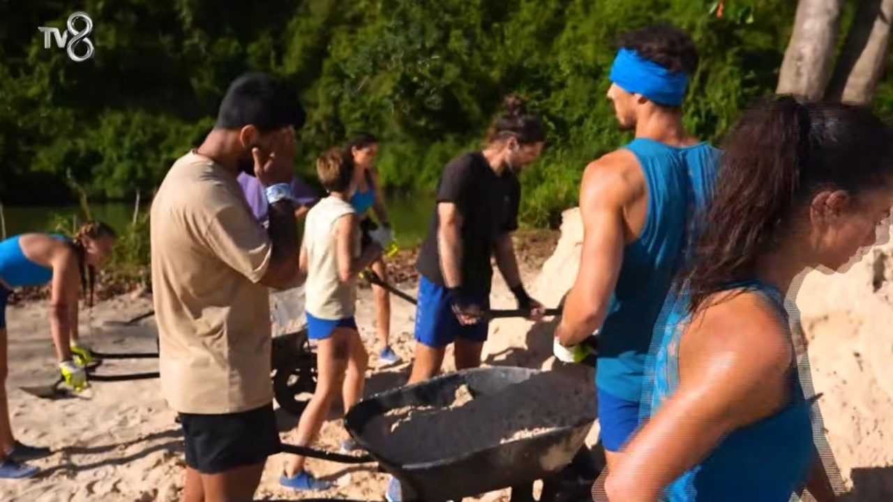 Survivor’da Şok Veda! Kader Konseyinde Karar Çıktı 4 Survivorda Sok Veda Kader Konseyinde Karar Cikti 5