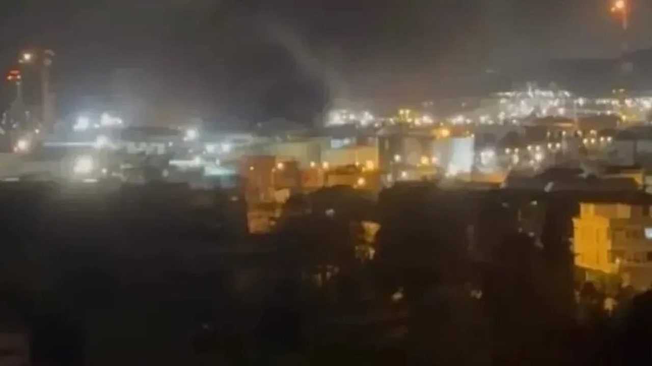 TÜPRAŞ’ta Korkutan Patlama: Gökyüzünü Duman Kapladı 3 TUPRASta Korkutan Patlama Gokyuzunu Duman Kapladi 4