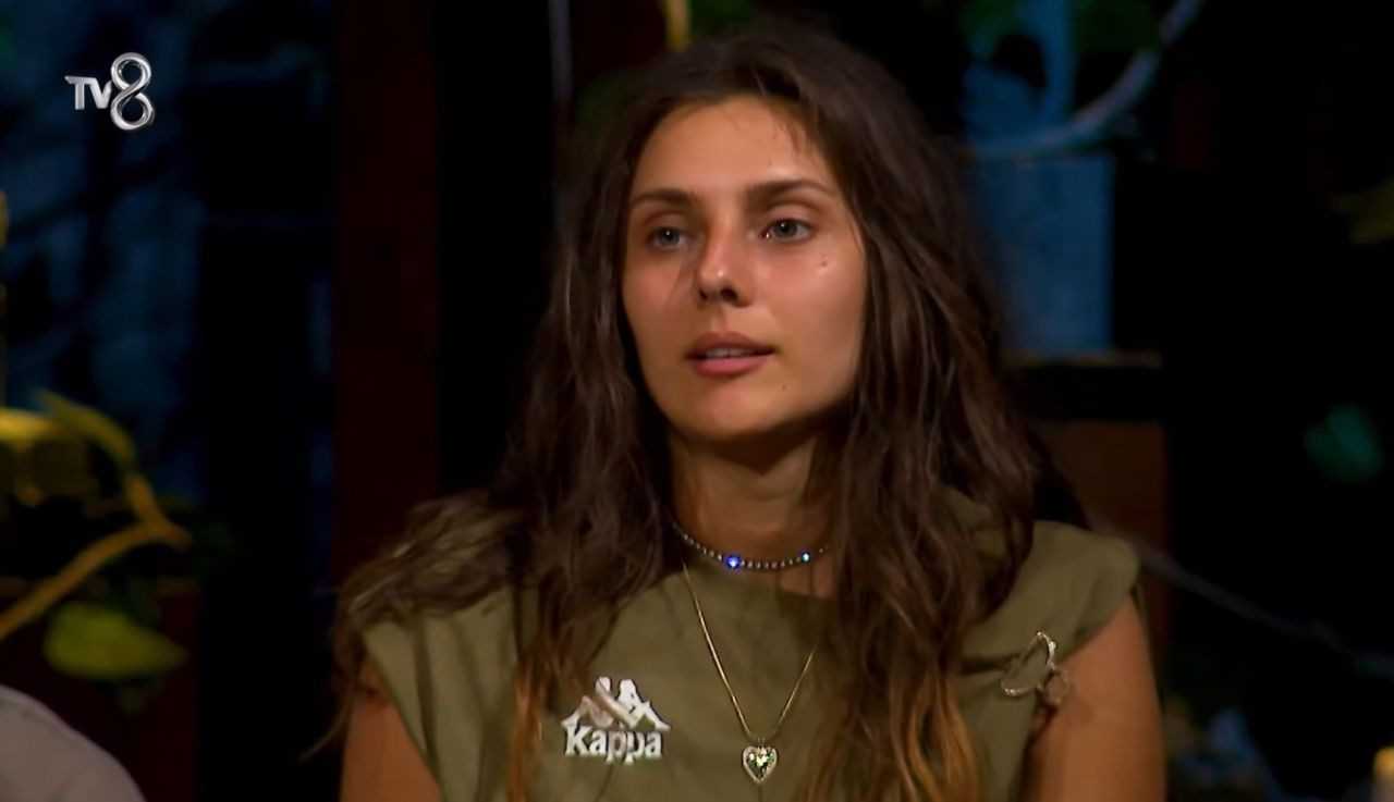 Takım İçi Kavga Oyunu Gölgeledi: Survivor’da Sürpriz Eleme 13 Takim Ici Kavga Oyunu Golgeledi Survivorda Surpriz Eleme 14