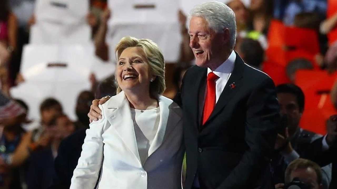 ABD Siyasetinde Bir İlk: Bill Clinton Kongrede Hesap Verecek 1 ABD Siyasetinde Bir Ilk Bill Clinton Kongrede Hesap Verecek 3