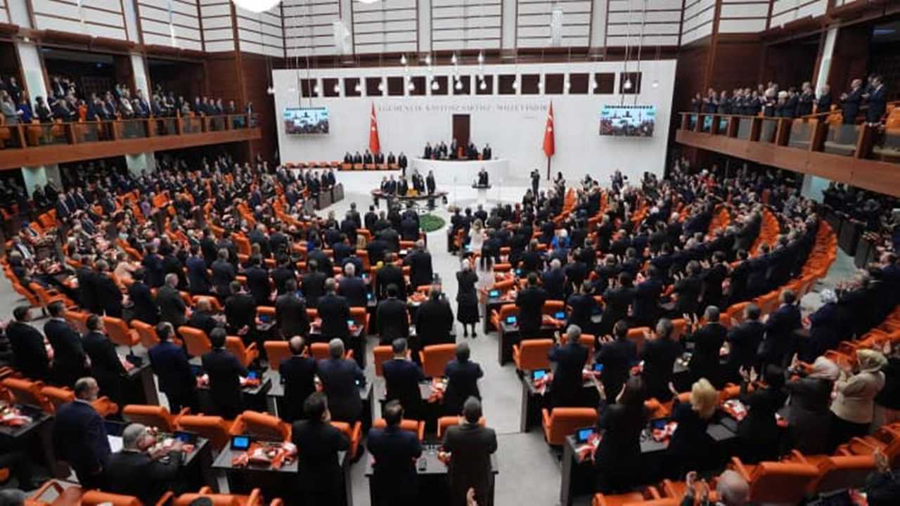 CHPde Dokunulmazlik Krizi TBMMye Tasindi 2