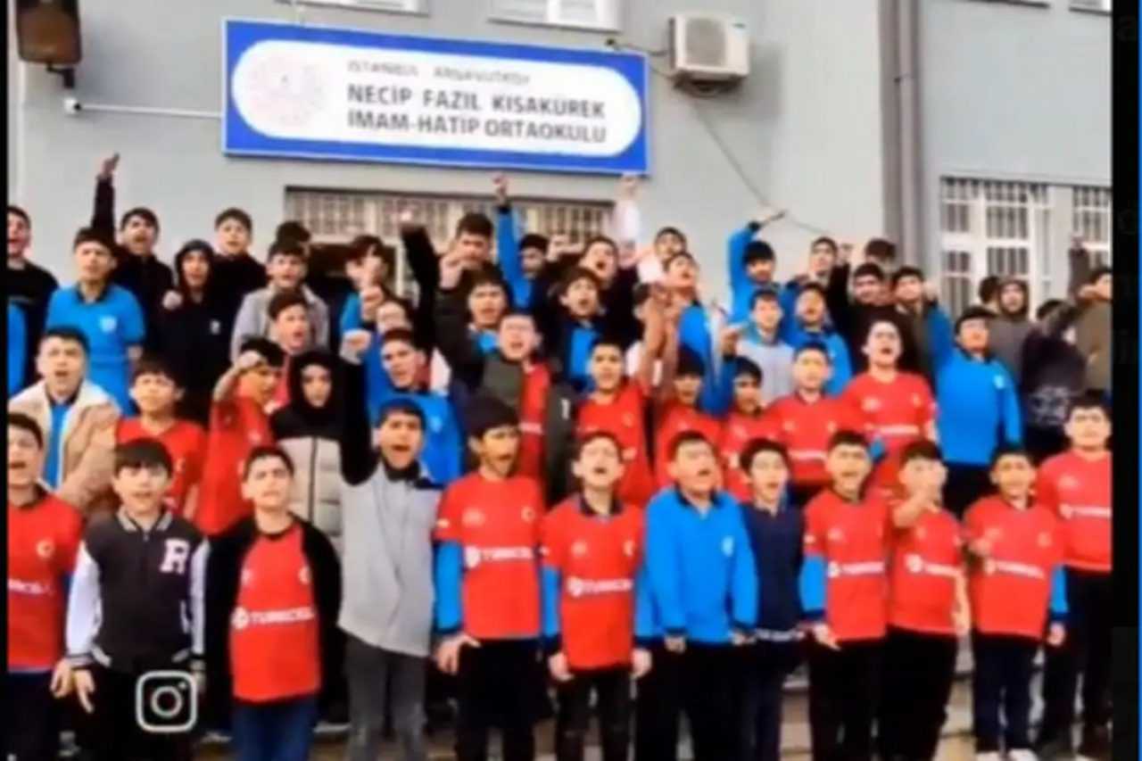 Cübbeli Ahmet Tepkili: Okulda Provokasyon 1 Cubbeli Ahmet Tepkili Okulda Provokasyon 2
