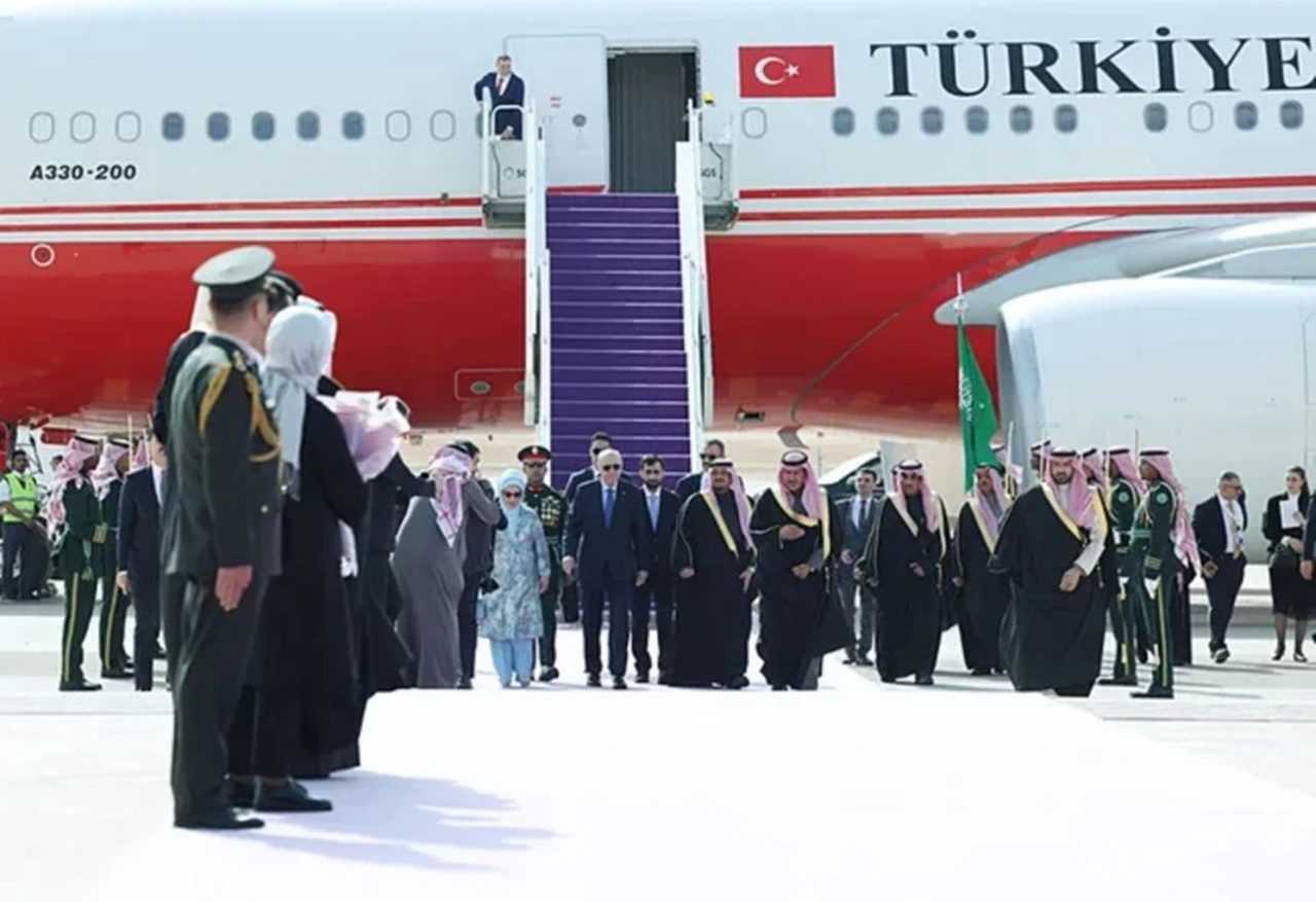 Erdoğan Riyad’da: Veliaht Prens Selman ile Kritik Görüşme 2 Erdogan Riyadda Veliaht Prens Selman ile Kritik Gorusme 3