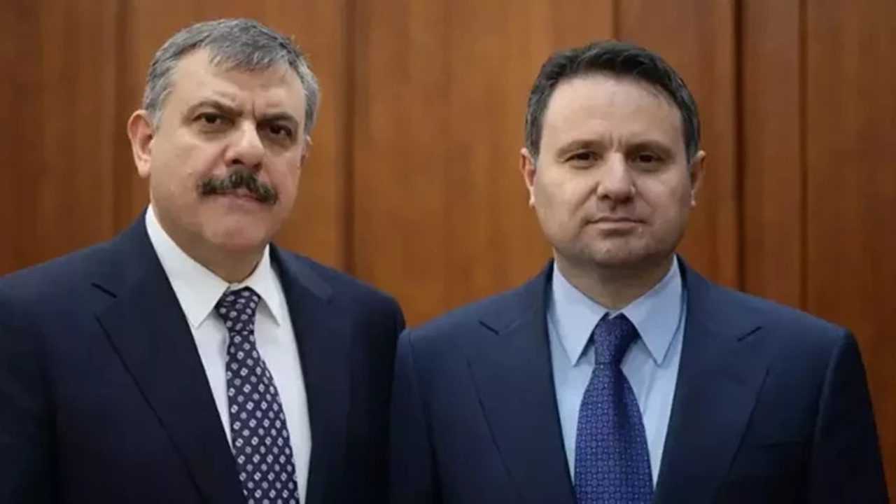 Kabinede Sürpriz Değişim! İçişleri ve Adalet’te Yeni İsimler 2 Kabinede Surpriz Degisim Icisleri ve Adalette Yeni Isimler 3