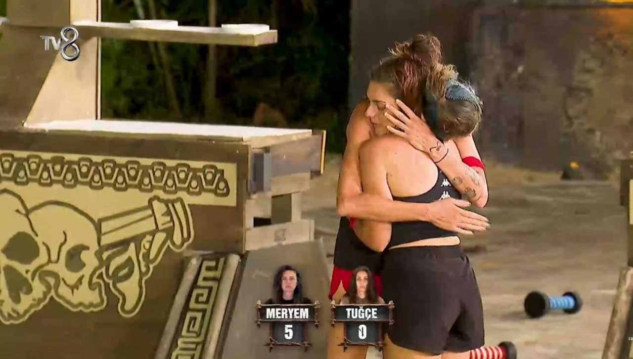 Survivorda Kader Gecesi Odul Duello ve Sok Ayrilik 12