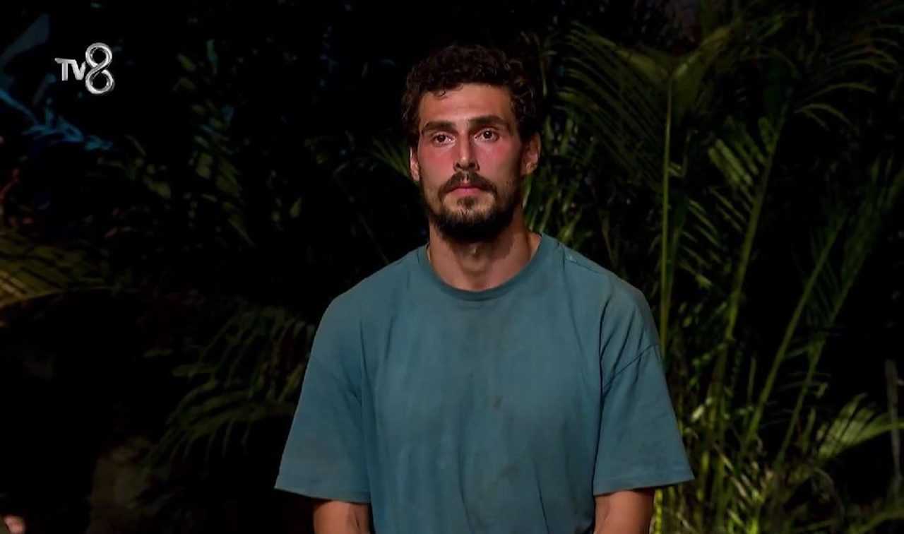 Survivor’da Kritik Gece: Ödül Kırmızıların, Veda Eren’in 11 Survivorda Kritik Gece Odul Kirmizilarin Veda Erenin 12