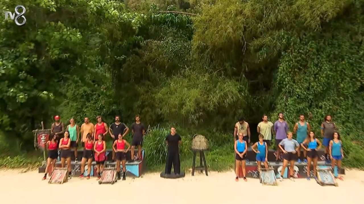 Survivor’da Tansiyon Zirvede! Kavga Patladı, Ödül Ünlüler’in 3 Survivorda Tansiyon Zirvede Kavga Patladi Odul Unlulerin 4