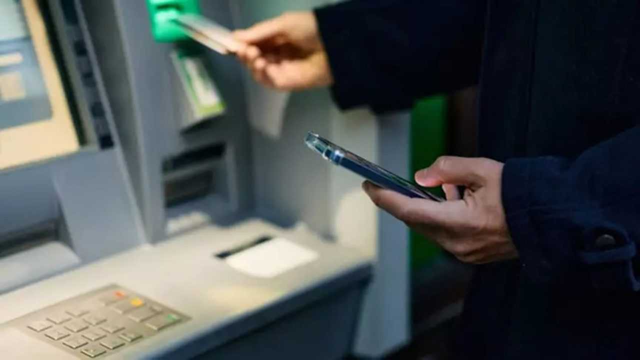 BDDK’dan Dijital Bankacılığa Gece Kalkanı 2 BDDKdan Dijital Bankaciliga Gece Kalkani 3
