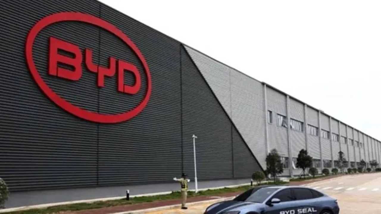 BYD Türkiye Yatırımı Krizde: Bakan Kacır Uyardı 1 BYD Turkiye Yatirimi Krizde Bakan Kacir Uyardi 1
