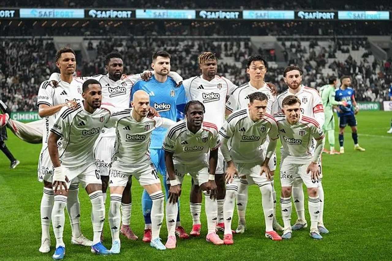 Beşiktaş’ta Yeni Sezon İçin Dev Operasyon Başladı 1 Besiktasta Yeni Sezon Icin Dev Operasyon Basladi 2