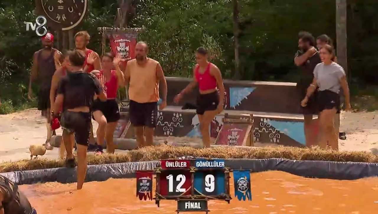 Çamur, Zil ve Bayrak Mücadelesi: Survivor’da Heyecan Dorukta 6 Camur Zil ve Bayrak Mucadelesi Survivorda Heyecan Dorukta 7