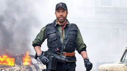 Chuck Norris Hayatını Kaybetti: Efsaneye Veda