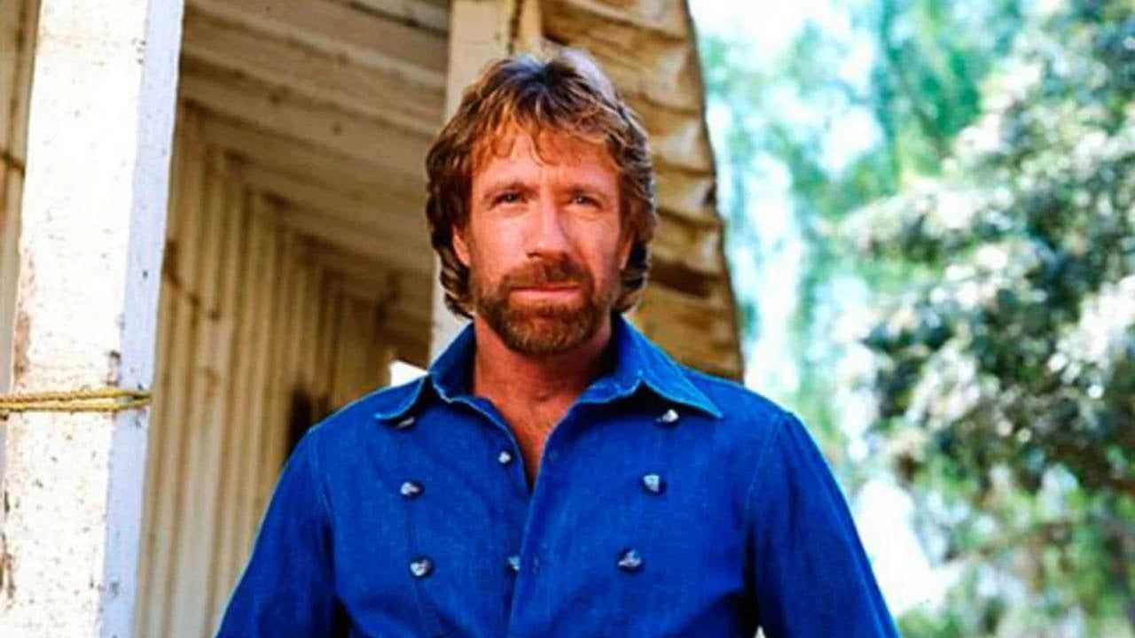 Chuck Norris Hayatını Kaybetti: Efsaneye Veda 3 Chuck Norris Hayatini Kaybetti Efsaneye Veda 4
