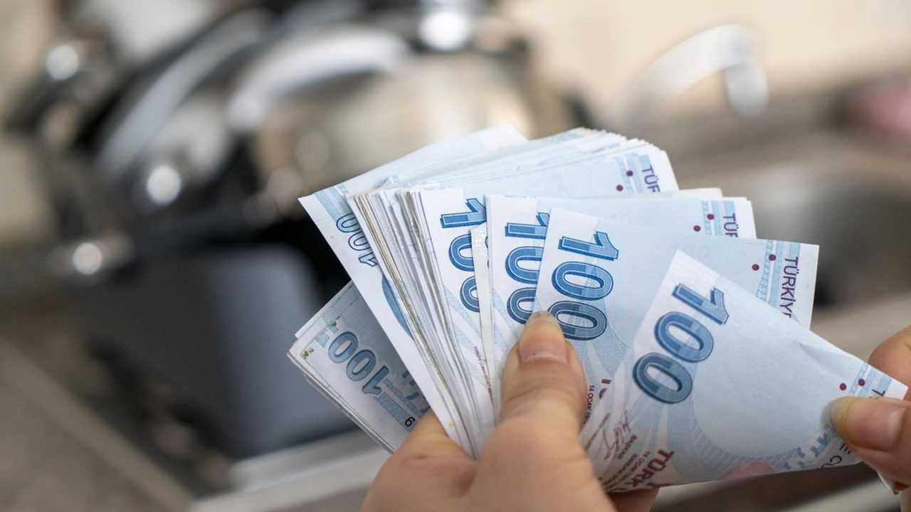 Emekliye Zam Yok, Bedelli Fırladı, Vergi Alarmı 2 Emekliye Zam Yok Bedelli Firladi Vergi Alarmi 3