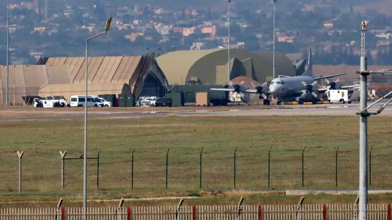 Epstein’ın Uçağı İncirlik’te mi? Bakanlıktan Net Yanıt 1 Epsteinin Ucagi Incirlikte mi Bakanliktan Net Yanit 2