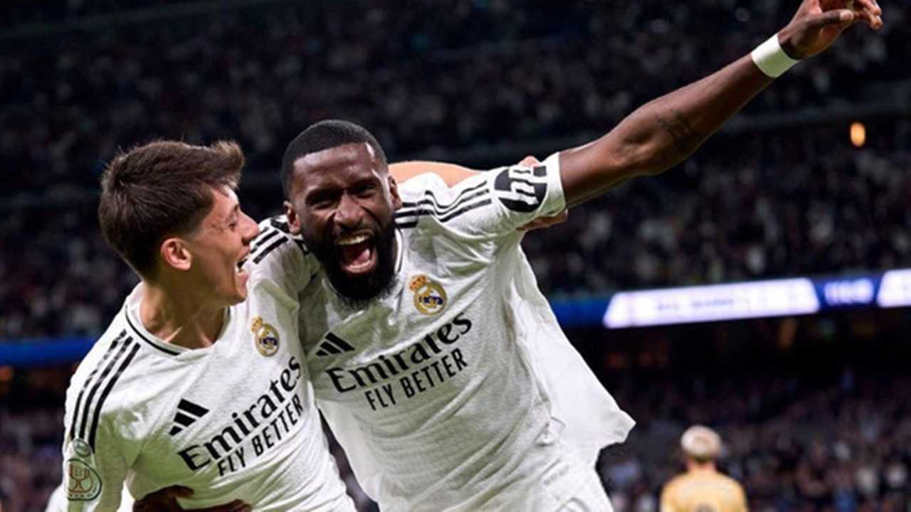 Fenerbahçe Savunmaya Dev Yatırım: Antonio Rüdiger Hedefte 1 Fenerbahce Savunmaya Dev Yatirim Antonio Rudiger Hedefte 2