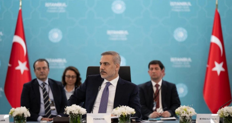 Hakan Fidan’dan İran Uyarısı: Yeni Bir Füze Kabul Edilemez