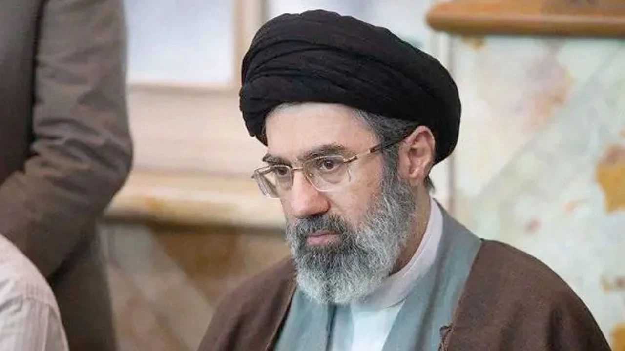 Hamaney’den Rest: Barış Yok Savaş Var 1 Iranda Yeni Donem Mucteba Hamaney ABD ve Israile Rest Cekti 1