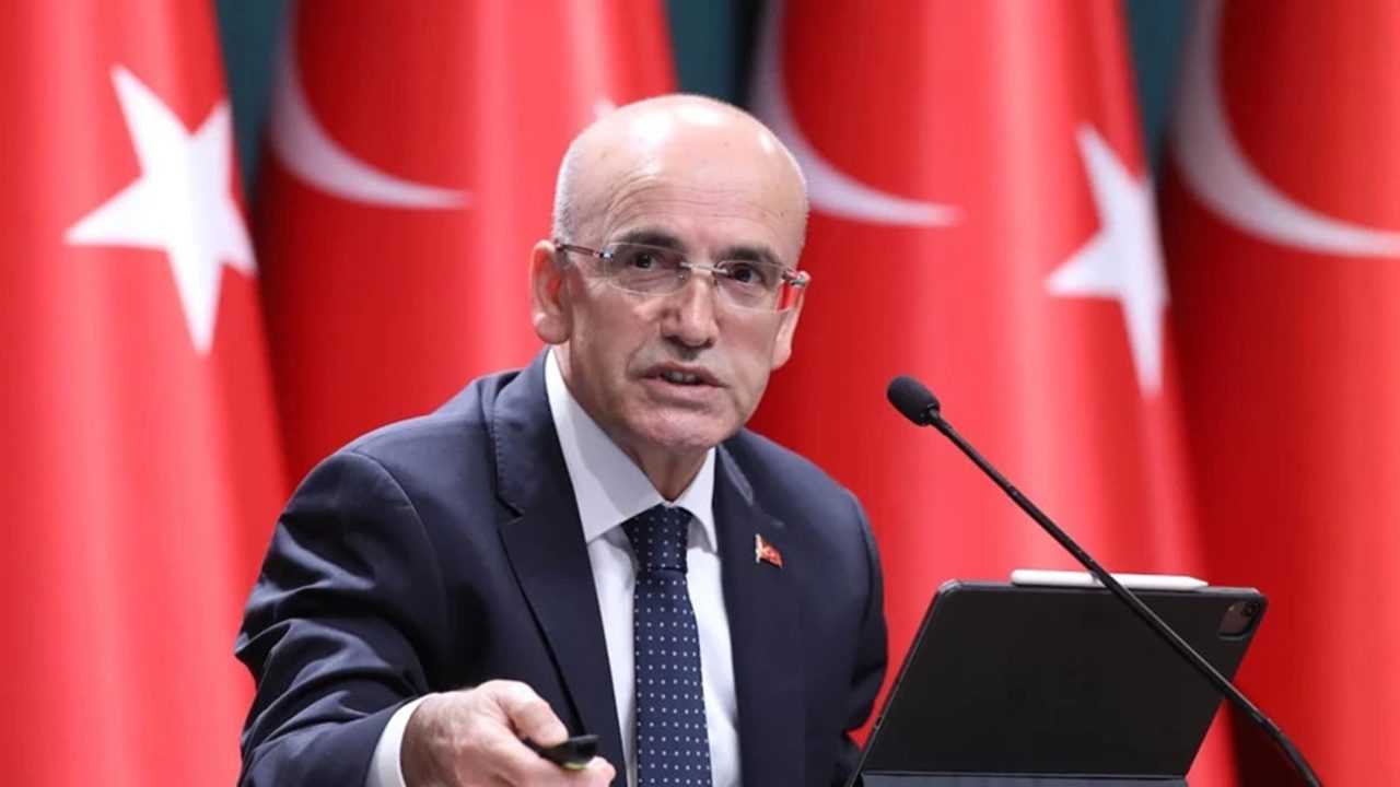 Köprüler ve Otoyollar Satılıyor mu? Şimşek’ten Net Açıklama 1 Kopruler ve Otoyollar Satiliyor mu Simsekten Net Aciklama 2