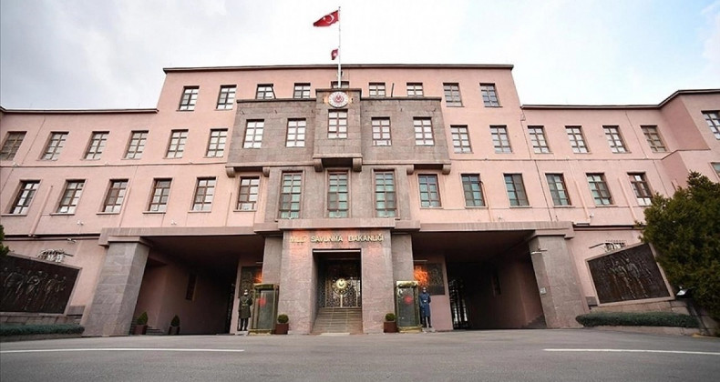 NATO Devreye Girdi: Füze Havada İmha Edildi
