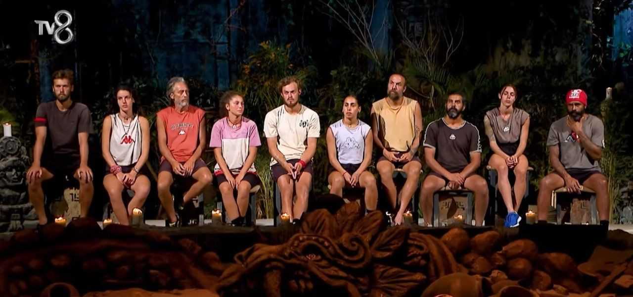 Survivor’da Aşk Krizi Büyüyor: Nefise Benim İçin Bitti Dedi 7 Survivorda Ask Krizi Buyuyor Nefise Benim Icin Bitti Dedi 8