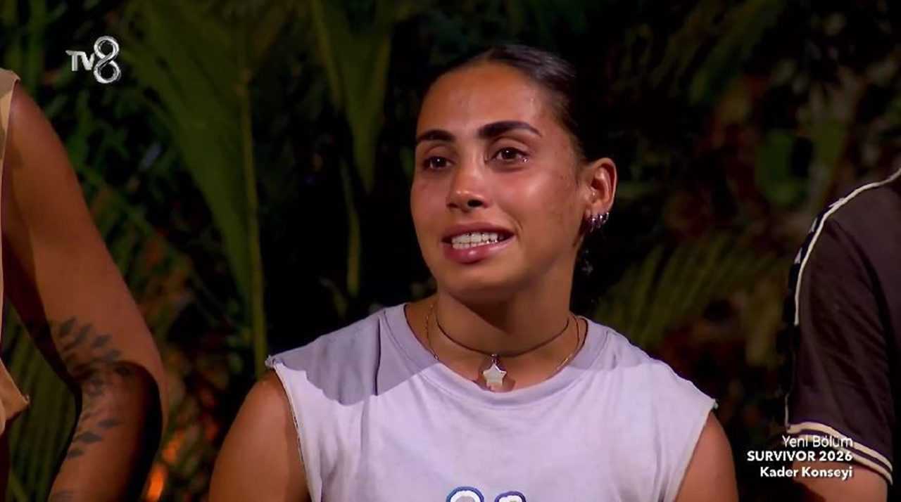 Survivorda Kavga Nefise Ile Nagihan Karsi Karsiya Geldi 23