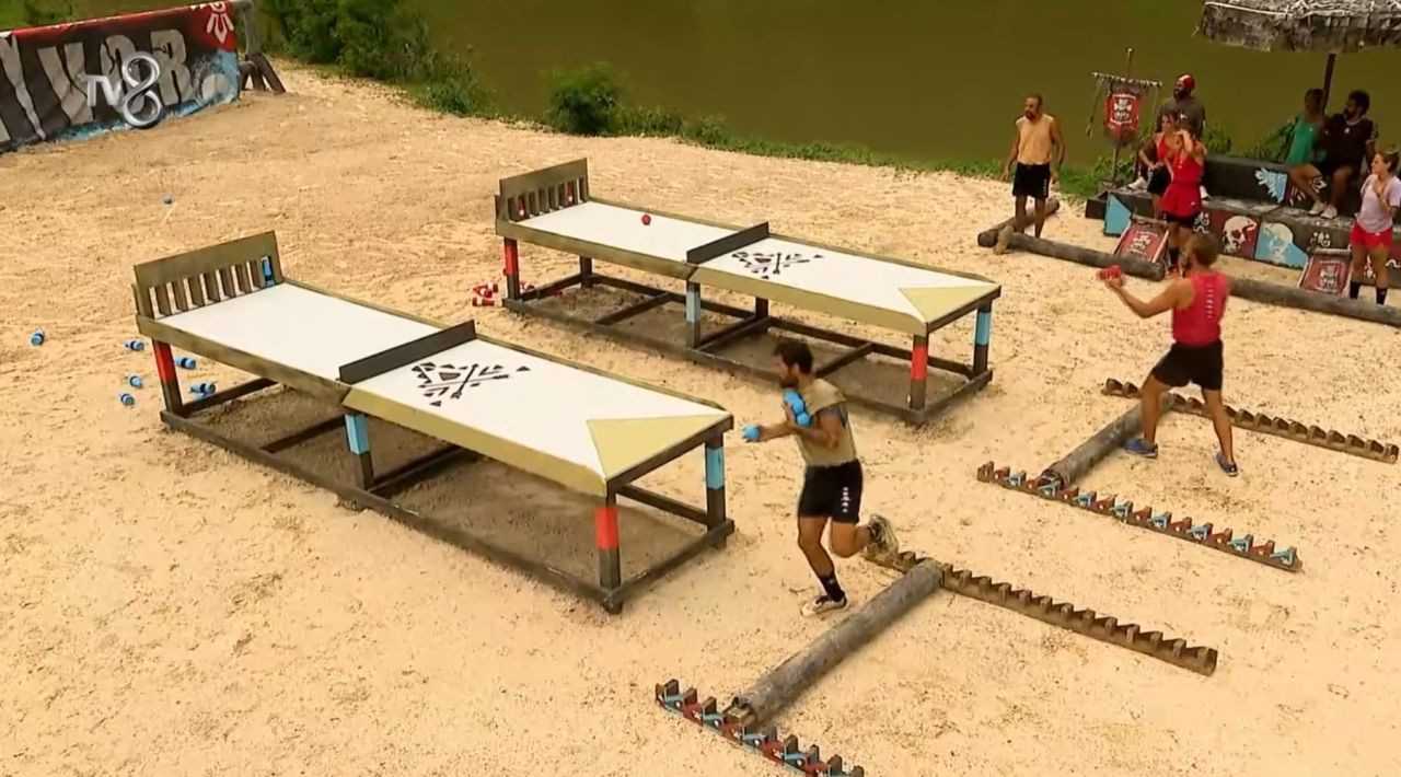 Survivorda Nefes Kesen Mucadele Hangi Takim Kazandi 2