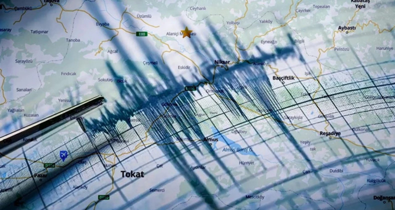 Tokat’ta 5.5’lik Deprem Sonrası Eğitime Ara