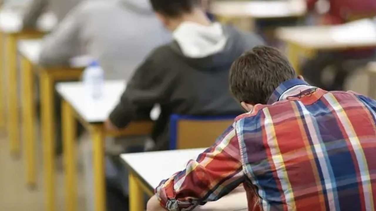 Üniversiteye Dönüş Yolu: Öğrenci Affı Geliyor 2 Universiteye Donus Yolu Ogrenci Affi Geliyor 3