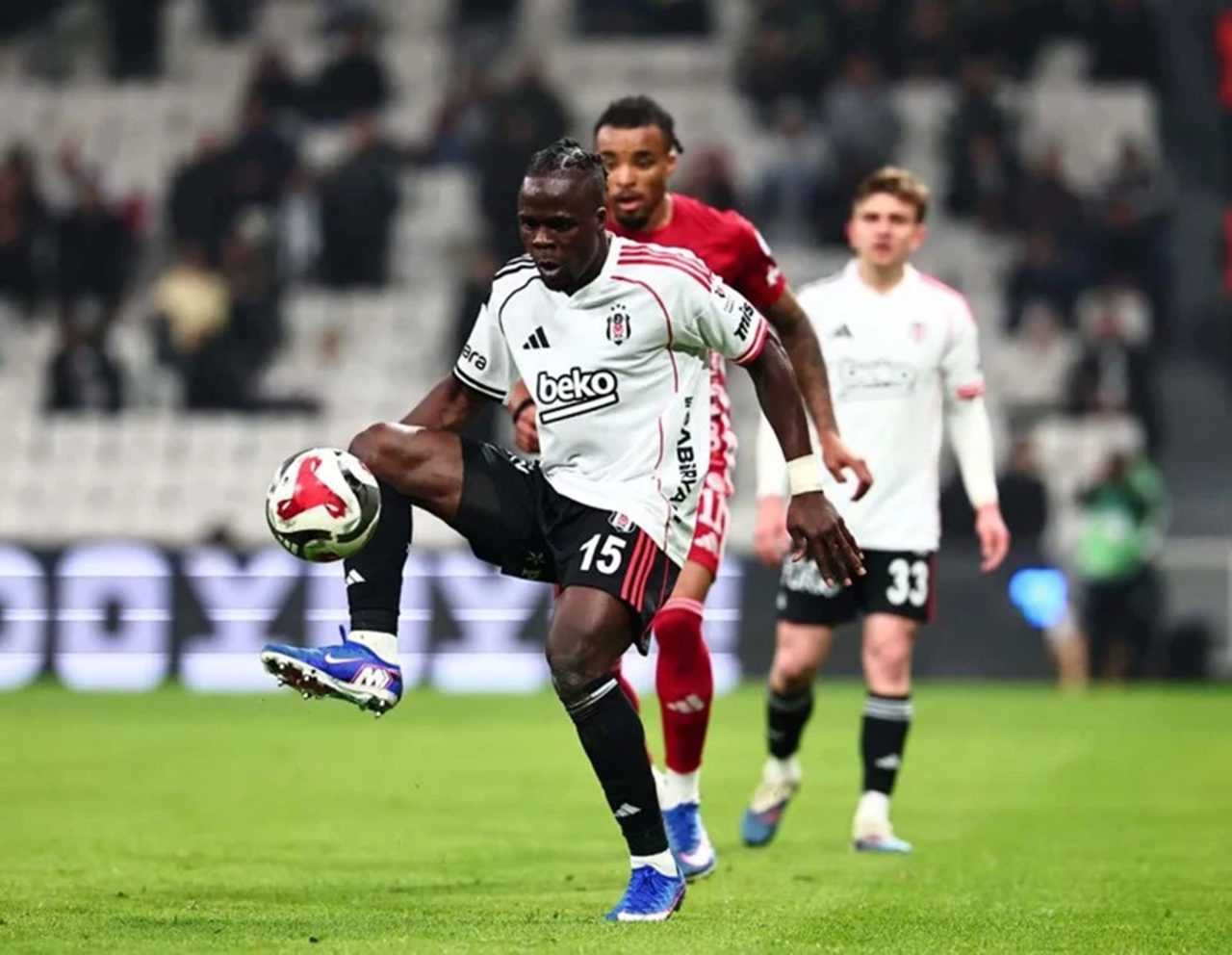 Beşiktaş’tan Gollü Gövde Gösterisi! Olaitan Maça Damga Vurdu 4 Besiktastan Gollu Govde Gosterisi Olaitan Maca Damga Vurdu 5