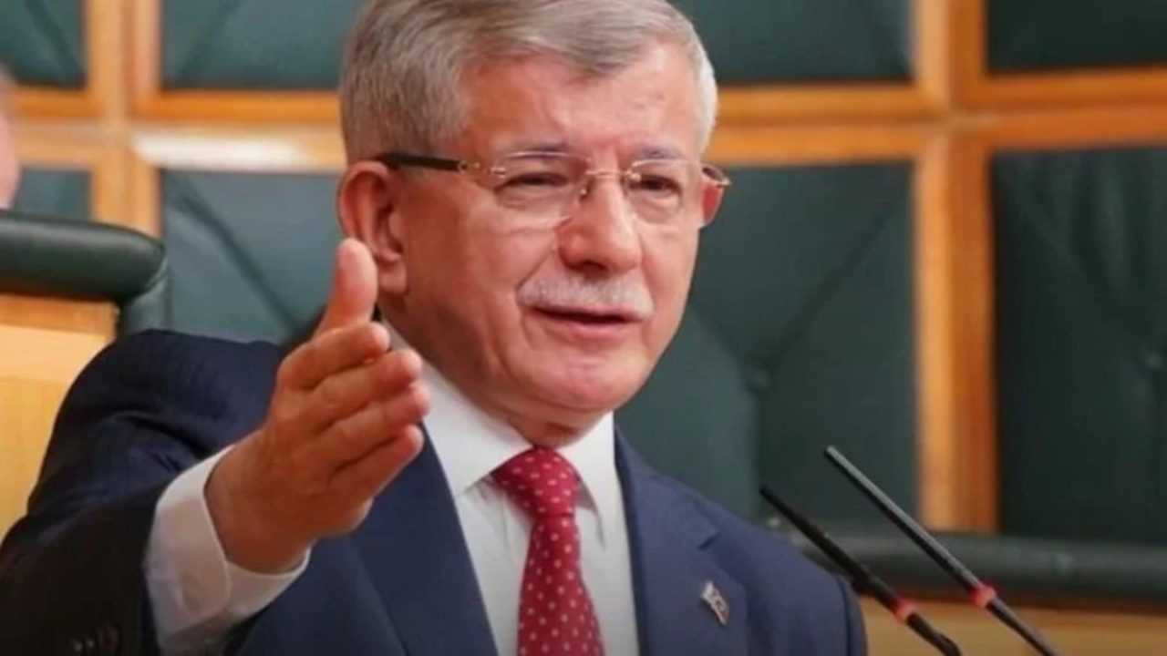 Davutoğlu’ndan 23 Nisan Mesajı ve Tartışmalı Yas Çağrısı 1 Davutoglundan 23 Nisan Mesaji ve Tartismali Yas Cagrisi 2