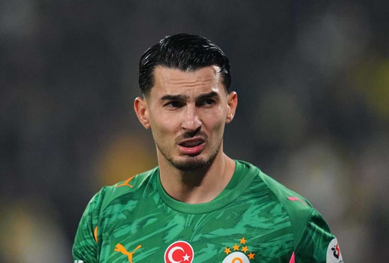 Galatasaray–Fenerbahçe derbisi’nde, Uğurcan Çakır’a Şok Ceza 2 Galatasaray–Fenerbahce derbisinde Ugurcan Cakira Sok Ceza 3