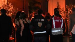 Kadıköy’de 107 Gözaltı: Gece Kulüplerine Şok Operasyon