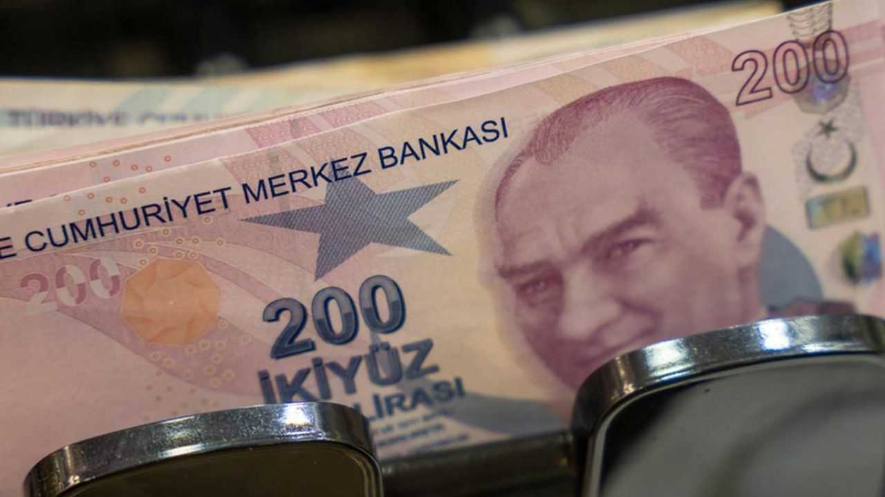 Kamu Bankalarında Şok Kredi Sınırı Genişlemesi 3 Kamu Bankalarinda Sok Kredi Siniri Genislemesi 4