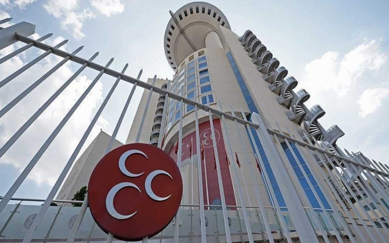 MHP'de Deprem: Teşkilatlar Art Arda Görevden Alınıyor 1 MHPde Deprem Teskilatlar Art Arda Gorevden Aliniyor 2