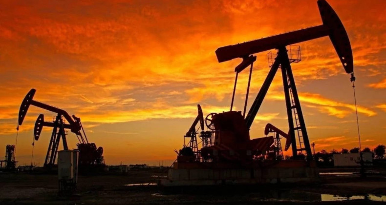 Petrolde Deprem: Fiyatlar Tarihi Zirveye Koşuyor