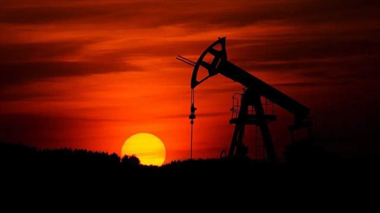 Petrolde Deprem: Fiyatlar Tarihi Zirveye Koşuyor 3 Petrolde Deprem Fiyatlar Tarihi Zirveye Kosuyor 4