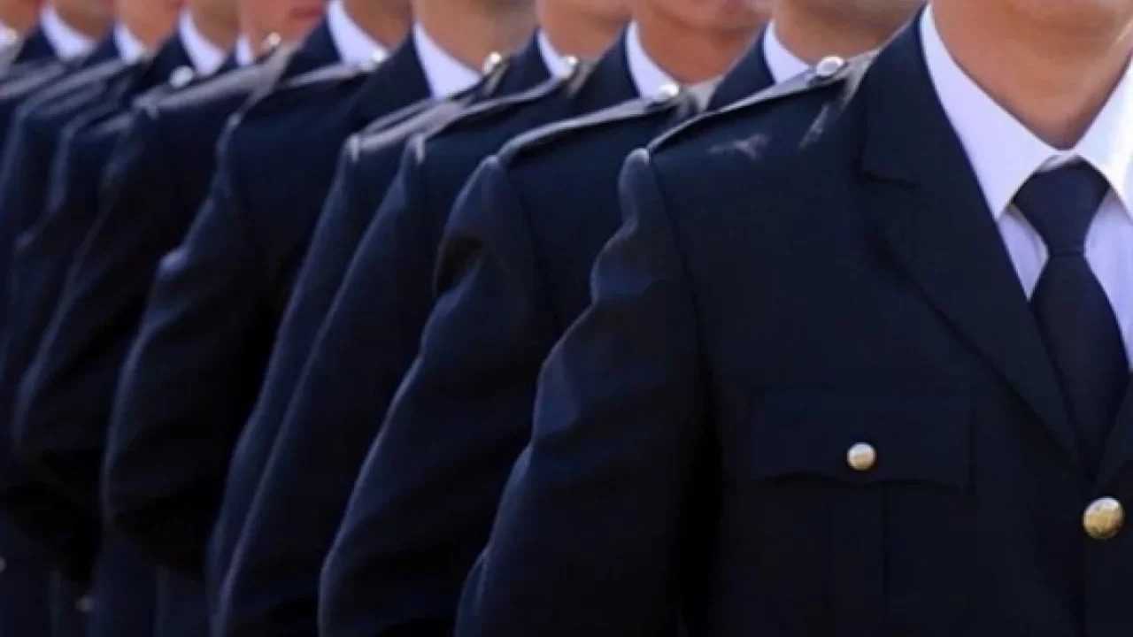 Polis Teşkilatında Kritik Düzenleme: Mezuniyet Öne Çekildi 2 Polis Teskilatinda Kritik Duzenleme Mezuniyet One Cekildi 3