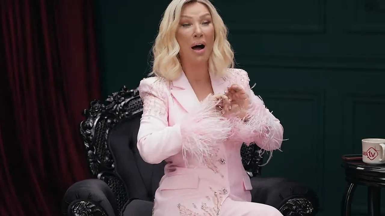 Seda Sayan’dan Radikal Nüfus Çıkışı 2 Seda Sayandan Radikal Nufus Cikisi 3