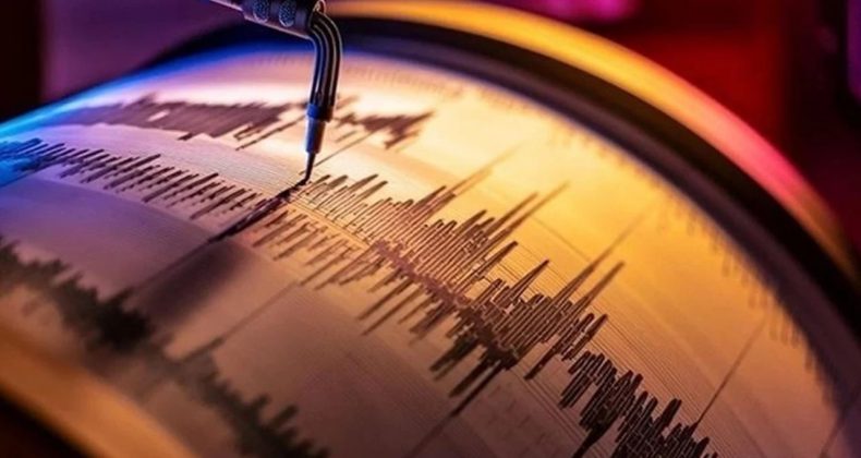 Simav’da: 3,6’lık Deprem Kısa Süreli Panik Yarattı